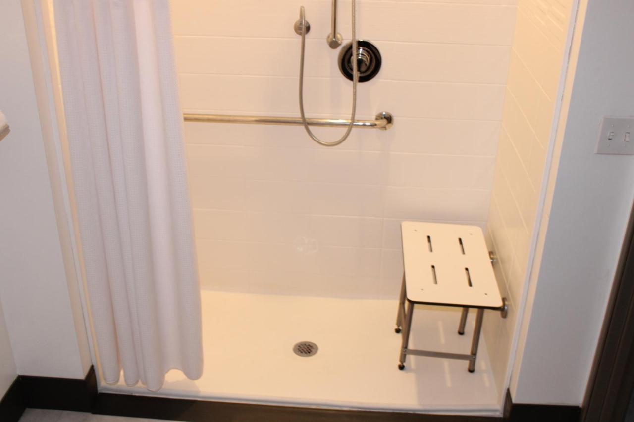 Hotel Western Isanti
