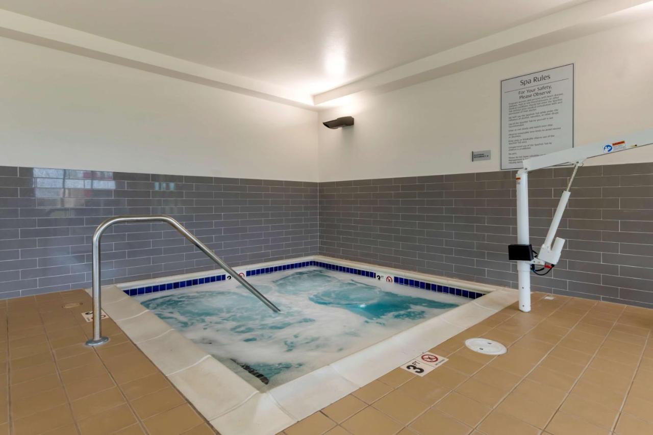 Western Hotel Isanti